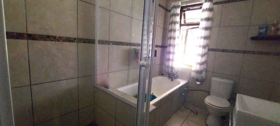 4 Bedroom Property for Sale in Vincent Eastern Cape